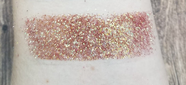 Game of Tones - Episode Three - It's Better to be Cruel Than Weak Multichrome Loose Glitter - Shade Beauty