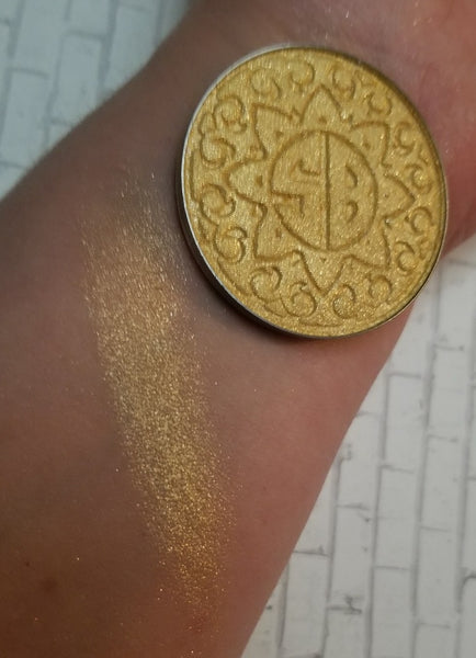 Man Eater Pressed Highlighter - Shade Beauty