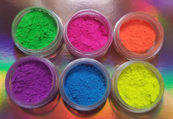 The Pigment Club - Straight Up Neon Pigment - Shade Beauty