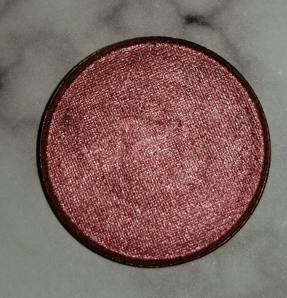 Risque Pressed Eyeshadow - Shade Beauty