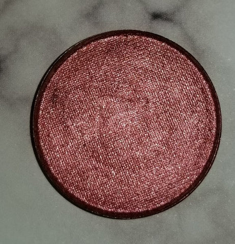 Risque Pressed Eyeshadow - Shade Beauty